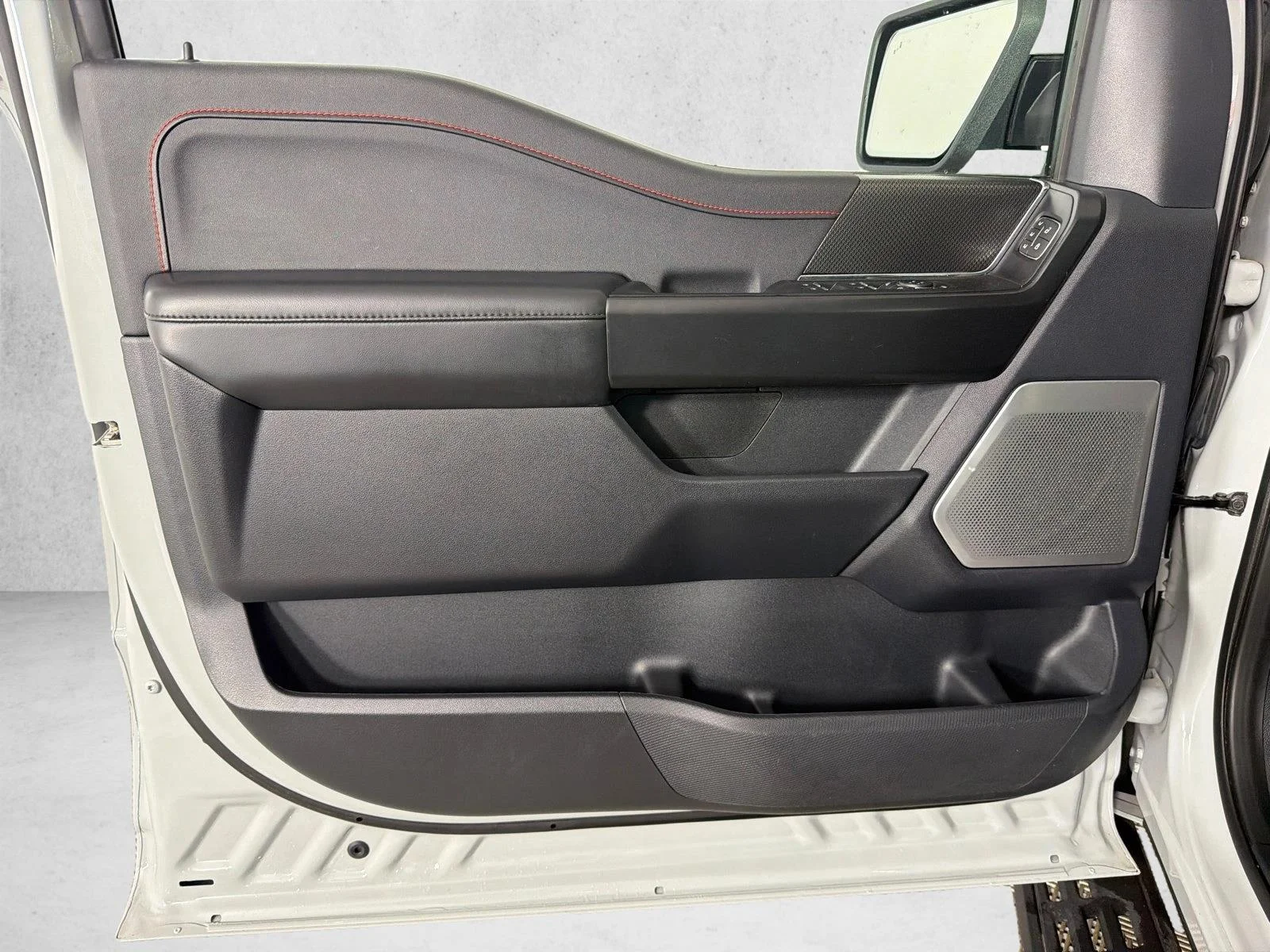 Used 2024 Gray Ford Raptor image 12