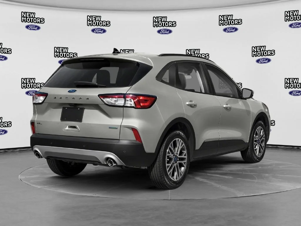 Used 2021 Silver Metallic Ford SEL image 2