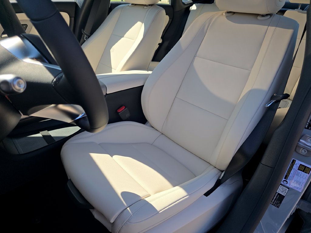 New 2027 MANUFAKTUR Alpine Grey Mercedes-Benz CLA 220 image 54