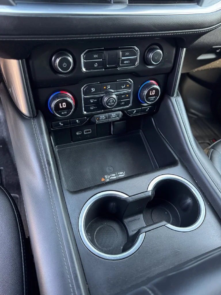 Used 2021 Summit White Chevrolet Z71 image 22
