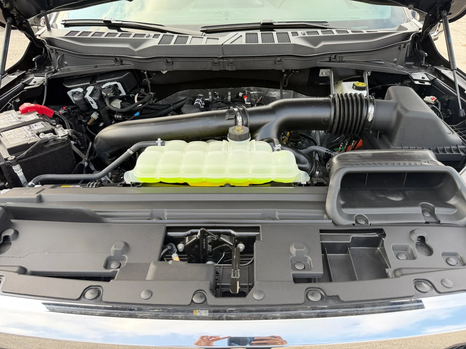 New 2026 Marsh Gray Ford LARIAT image 20