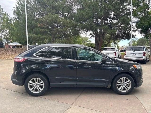 Used 2020 Blue Ford SEL image 6