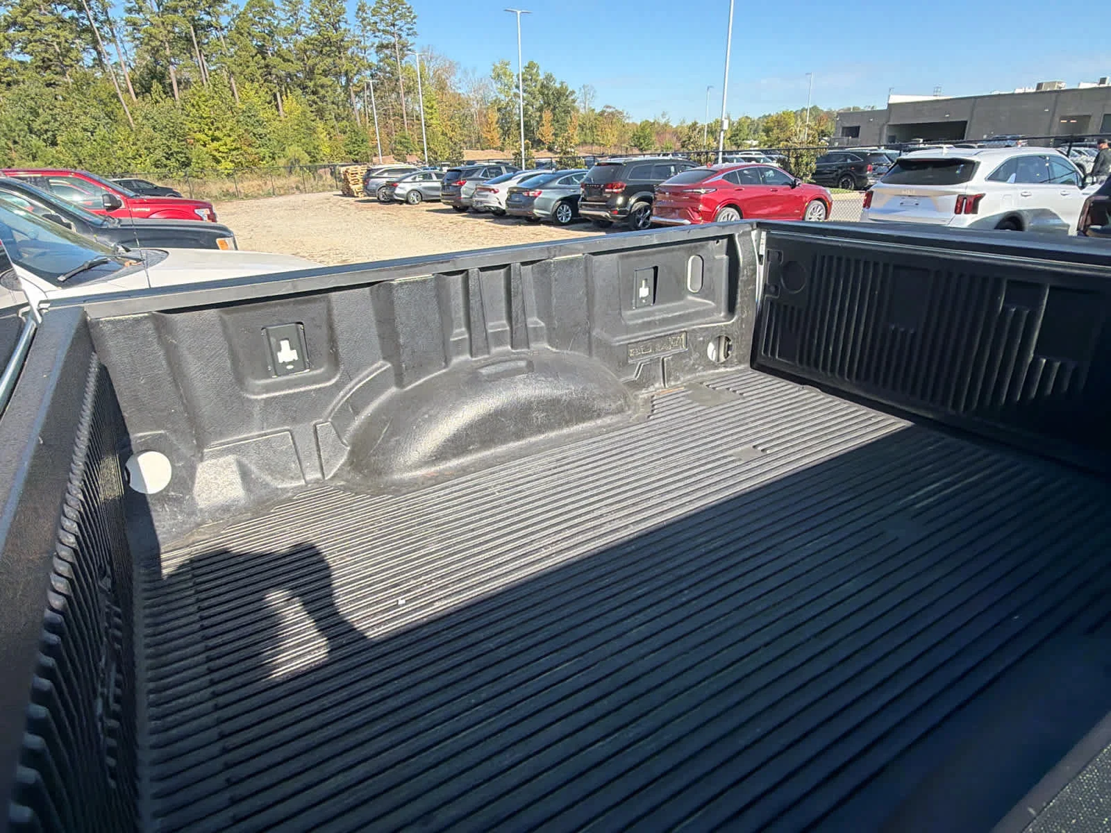 Used 2017 Oxford White Ford XLT image 11
