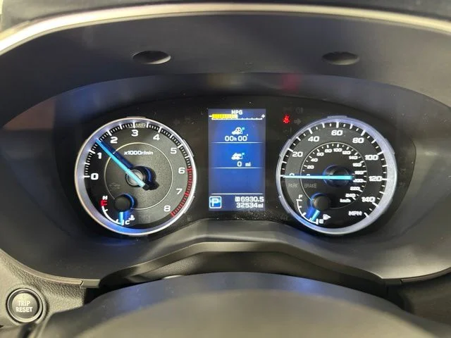 Certified Used 2022 Crystal White Pearl Subaru Touring image 18