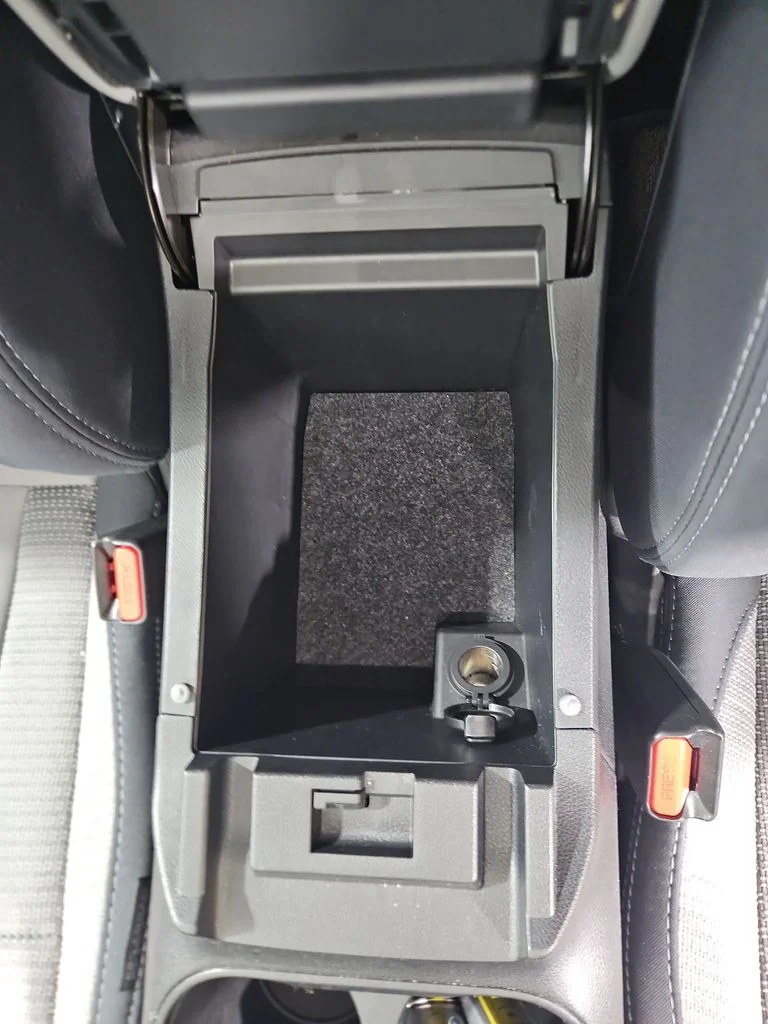 Certified Used 2025 Gray Subaru Premium image 28