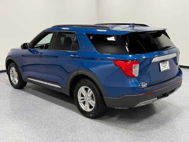 Used 2020 Blue Ford XLT image 7