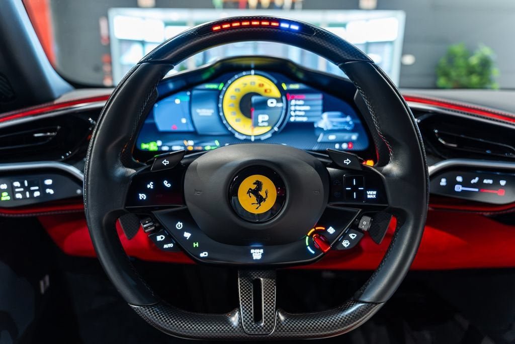 Certified Used 2022 Verde Pino 18 Ferrari Base image 5