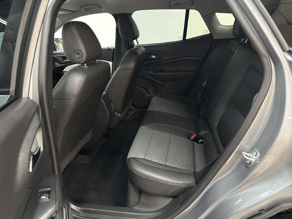 Used 2025 Sterling Gray Metallic Chevrolet LT image 15