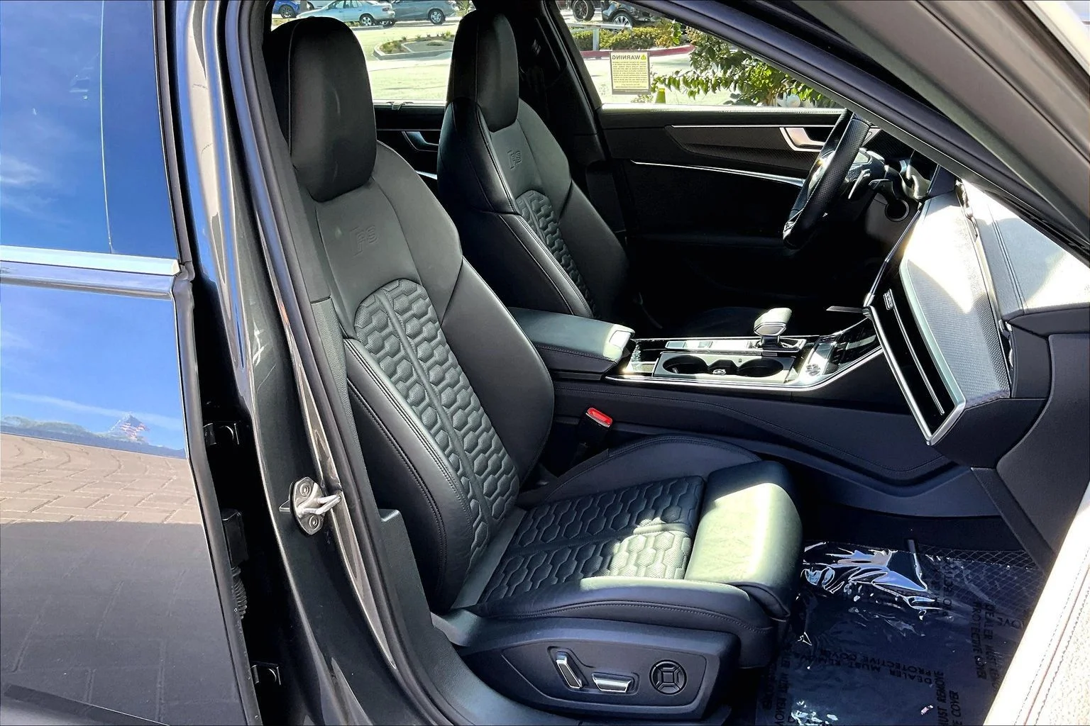 2023 Audi RS 6 Avant Base - Photo 7