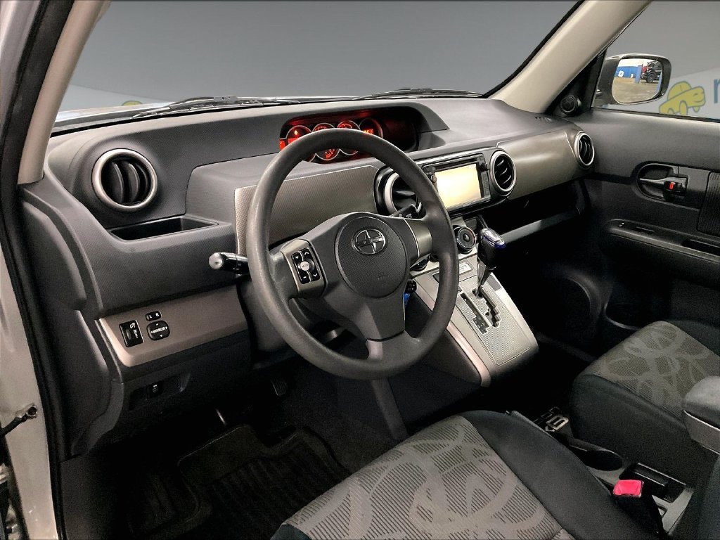 Used 2013 Silver Scion 10 Series image 8