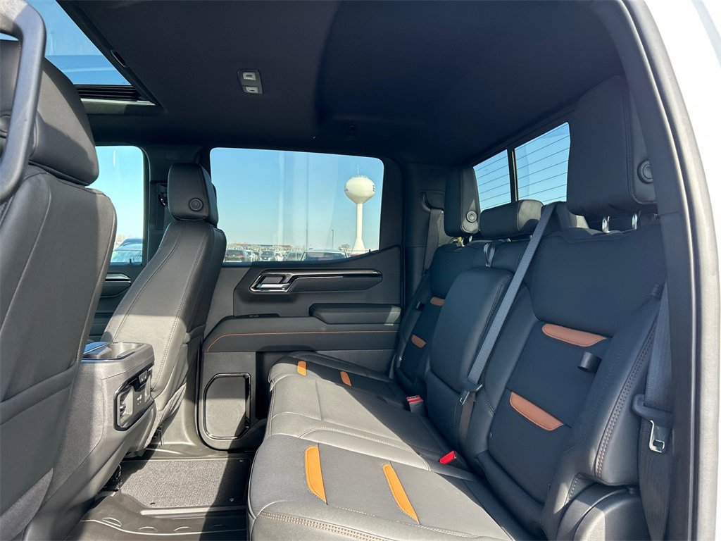 2026 GMC SIERRA - Image 35