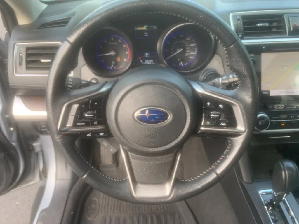 Used 2019 Ice Silver Metallic Subaru 2.5i image 14