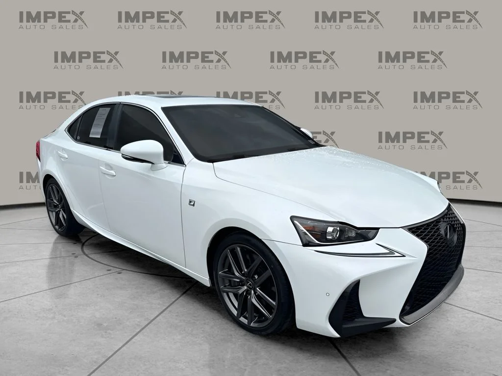 Used 2020 White Lexus 350 image 4