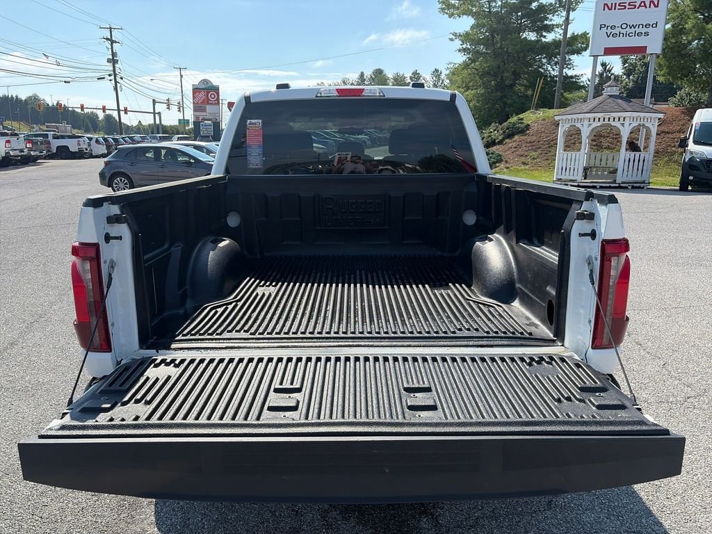 Used 2025 White Ford XLT image 22