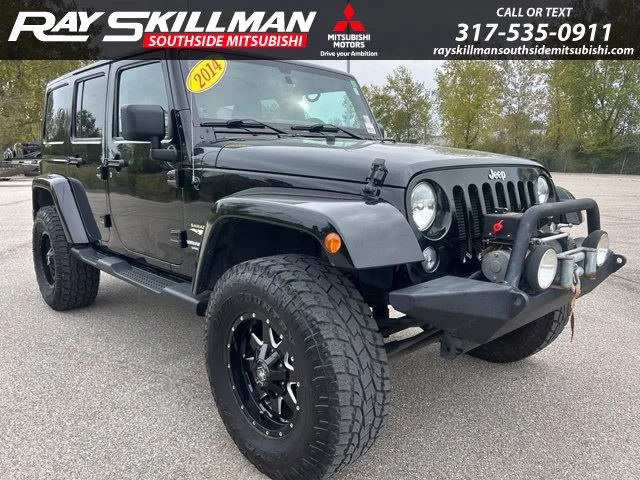 Used 2014 Black Jeep Unlimited Sahara image 3
