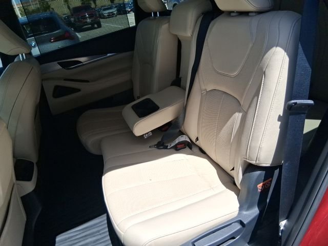 Used 2024 Red INFINITI LUXE image 16