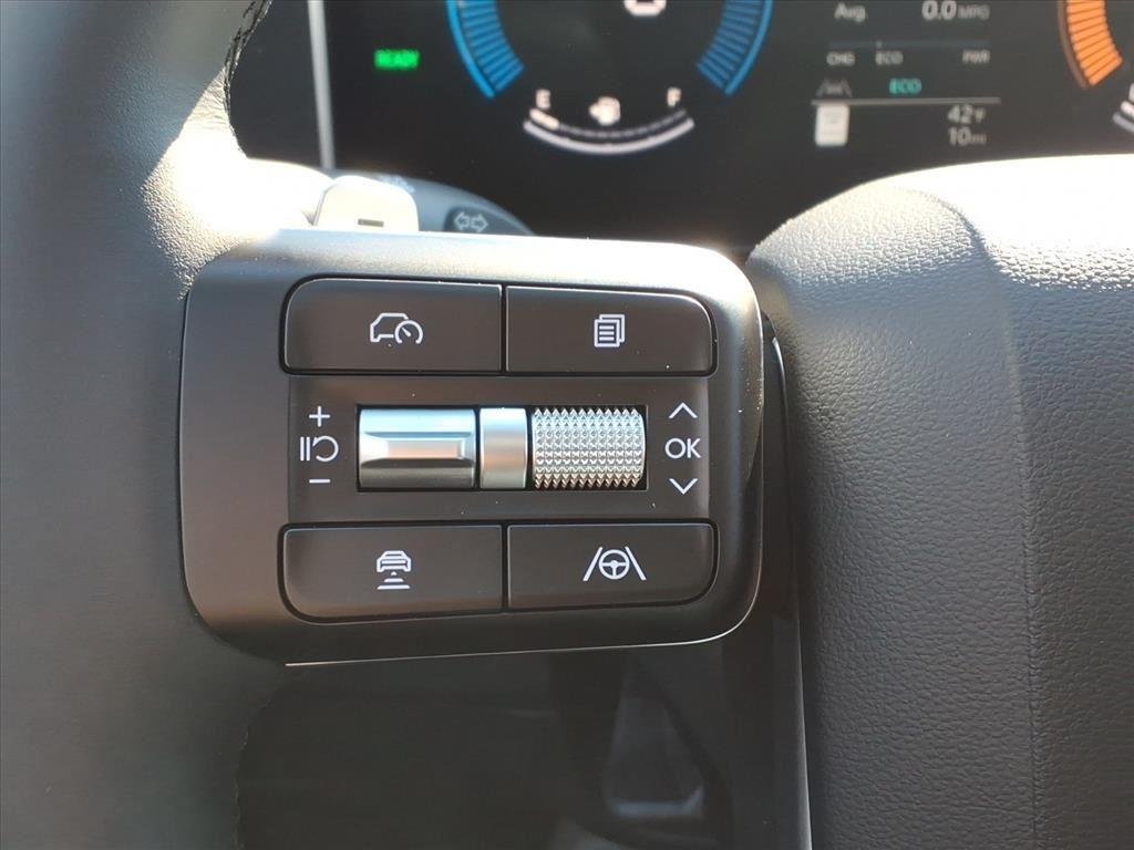 New 2026 Serenity White Hyundai SE image 12