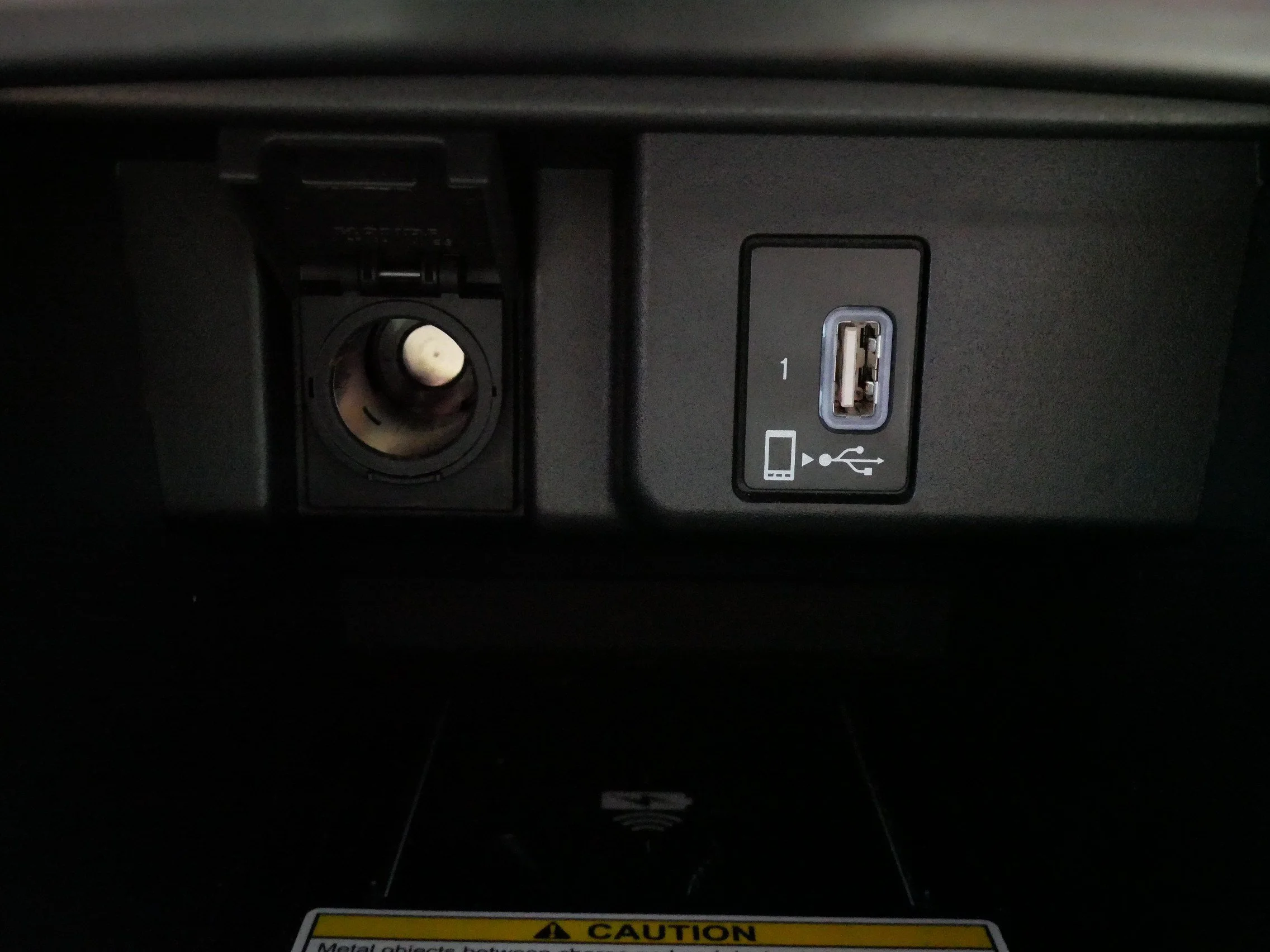 Used 2019 Platinum White Pearl Honda Touring image 30