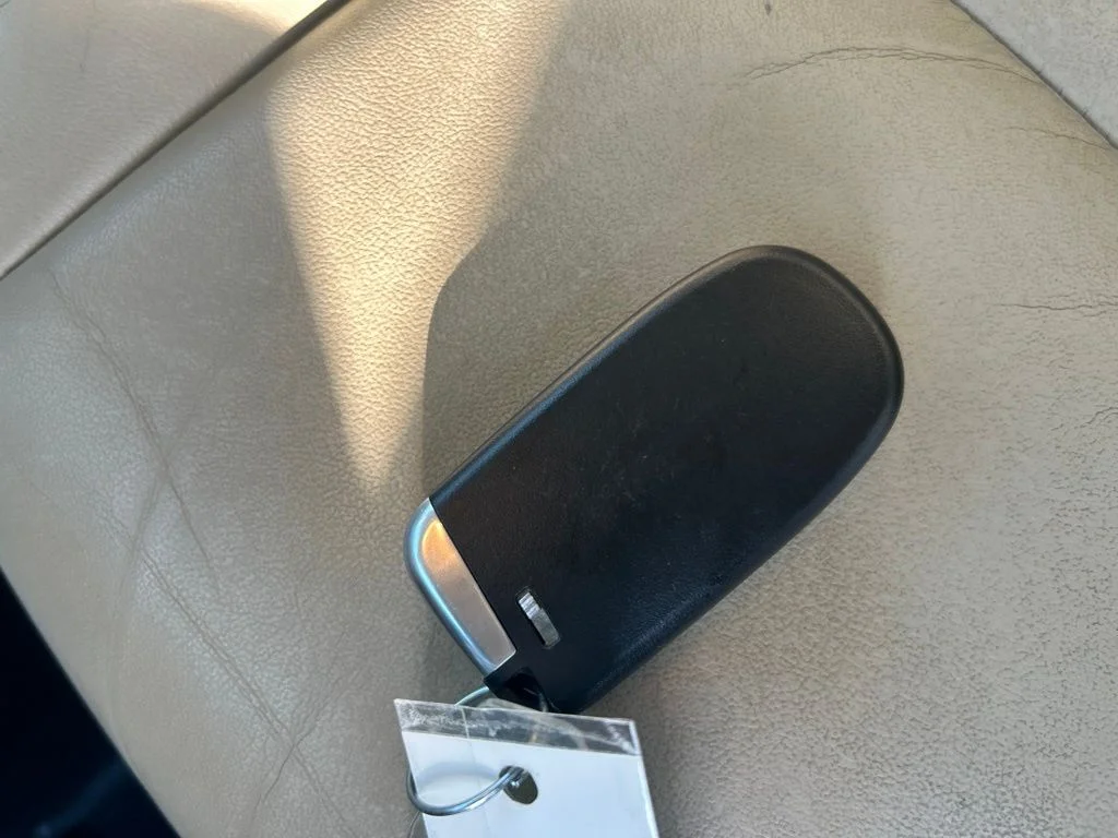 Used 2019 Red Jeep Limited image 28