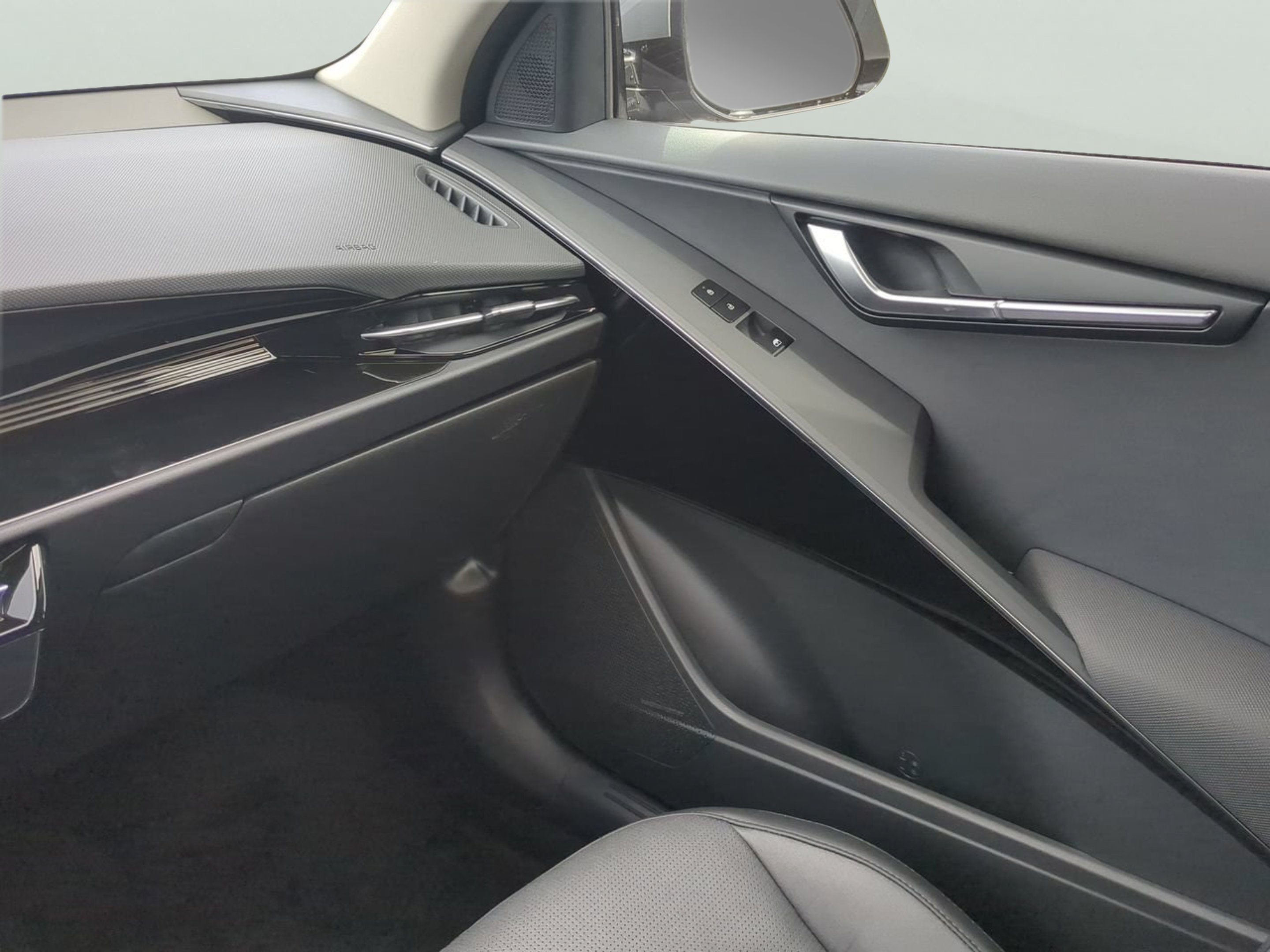 New 2026 Steel Gray Kia SX image 15