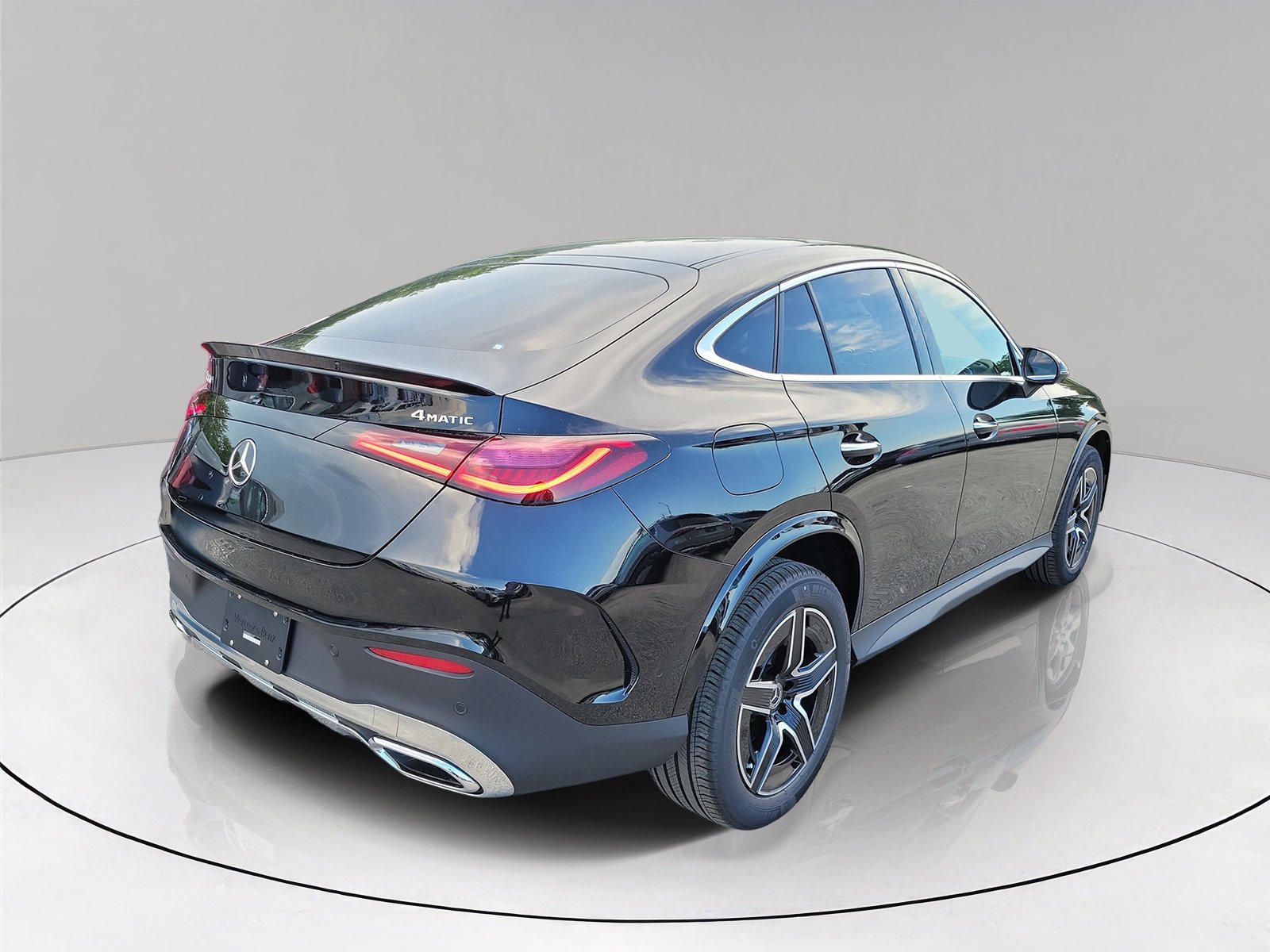 New 2027 Black Mercedes-Benz GLC 300 image 37