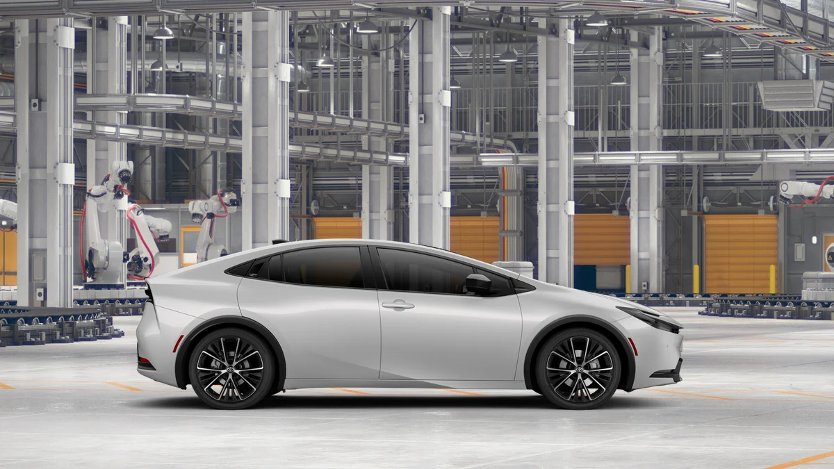 New 2026 Cutting Edge Toyota XLE image 12