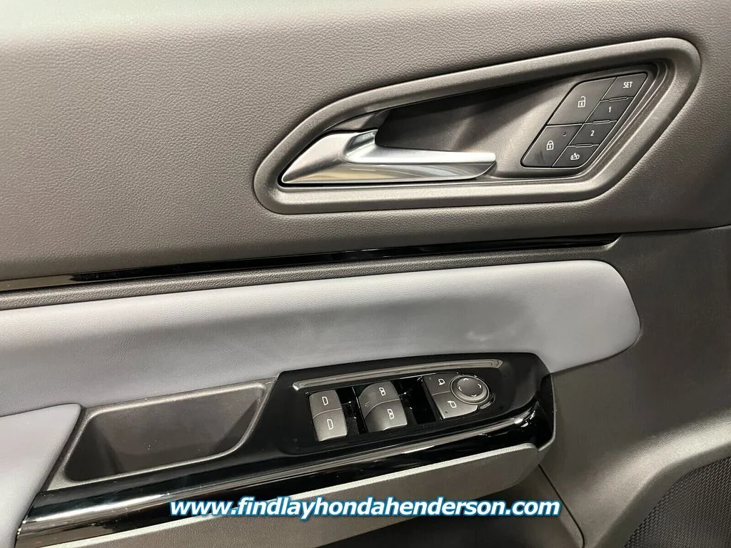 New 2026 Sonic Gray Pearl Honda Touring image 15