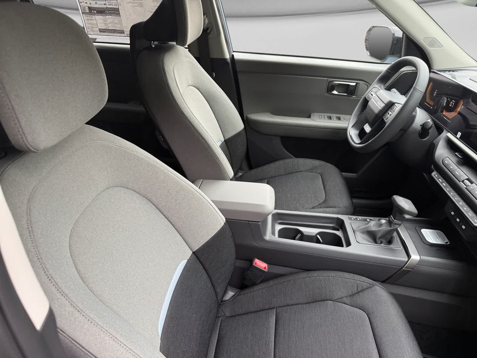 New 2027 Pale Gray Kia S image 20