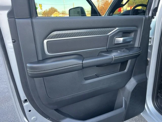 2026 RAM 2500 Big Horn - Photo 10