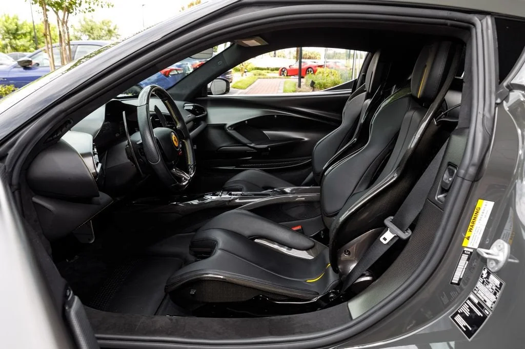 Used 2022 Grigio Scuro Ferrari  image 22