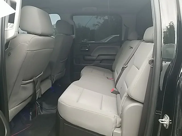 Used 2017 Black GMC Base image 25