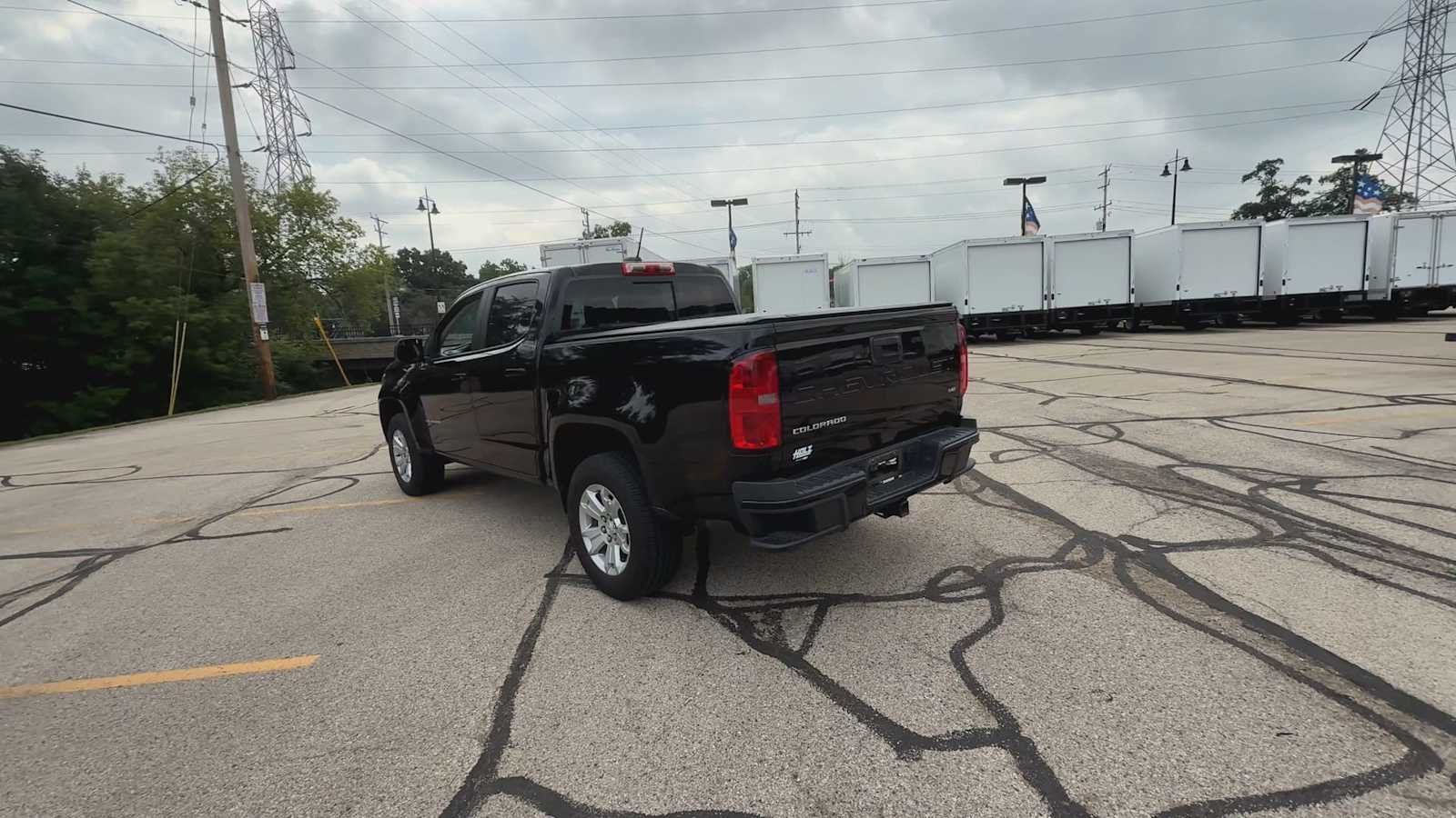 Certified Used 2022 BLACK Chevrolet 4WD LT image 6