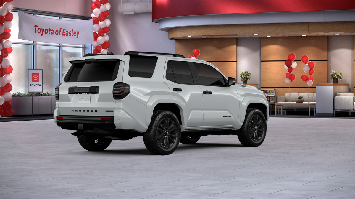 New 2026 Wind Chill Pearl Toyota Platinum image 10