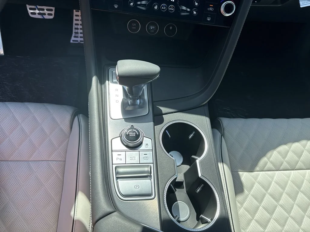 2025 GENESIS G70 Sport Advanced - Photo 32