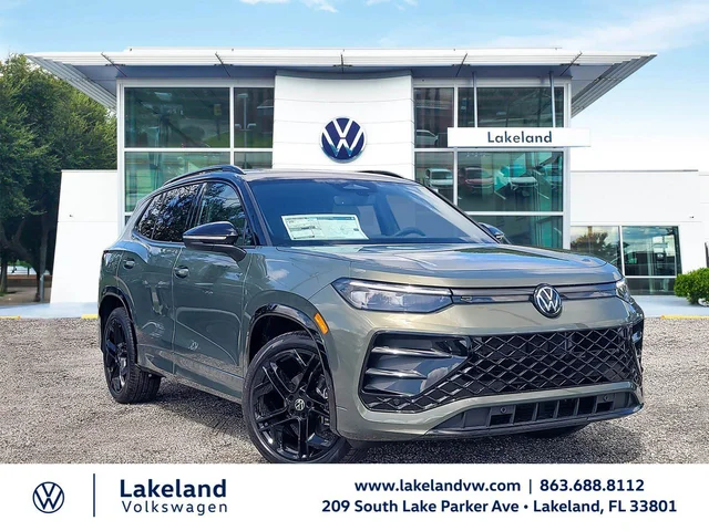 2026 Volkswagen Tiguan 2.0T SE R-Line Black