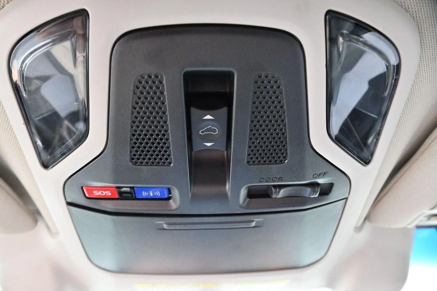 Used 2021 Crystal Black Silica Subaru Onyx Edition XT image 26