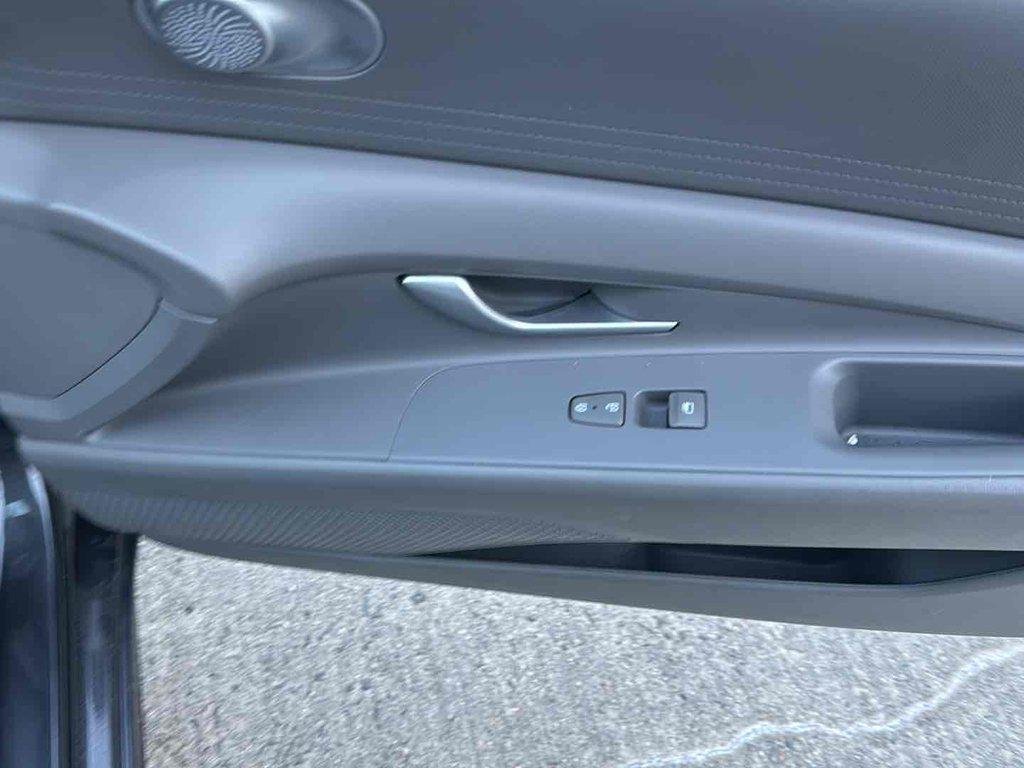 Used 2023 Portofino Gray Hyundai SEL image 11