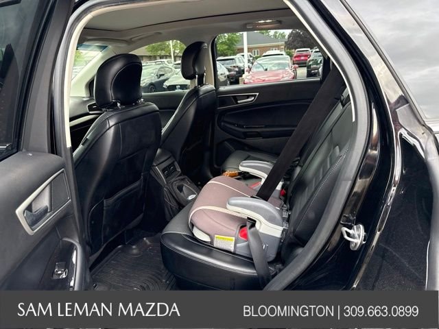 Used 2018 Black Ford SEL image 8