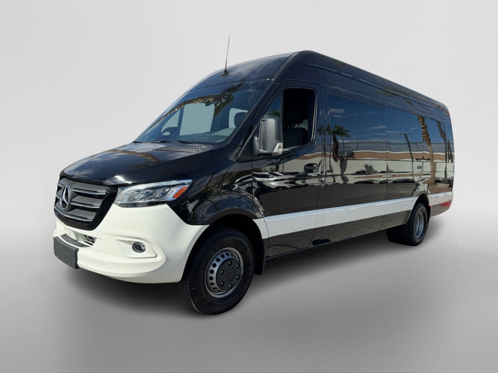 2025 Mercedes-Benz Sprinter Cargo Van Base - Photo 9