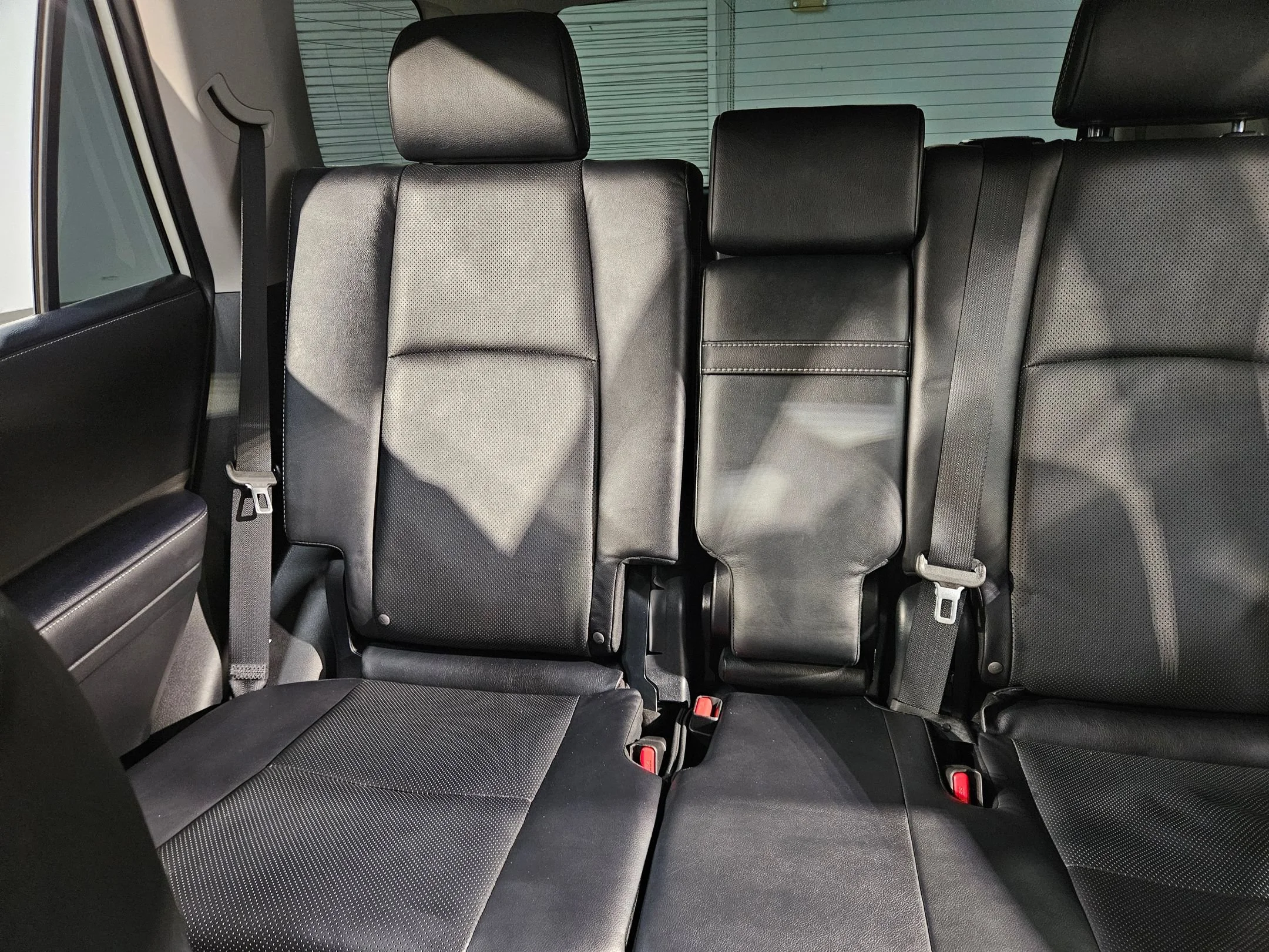Used 2023 Blizzard Pearl Toyota Limited image 12