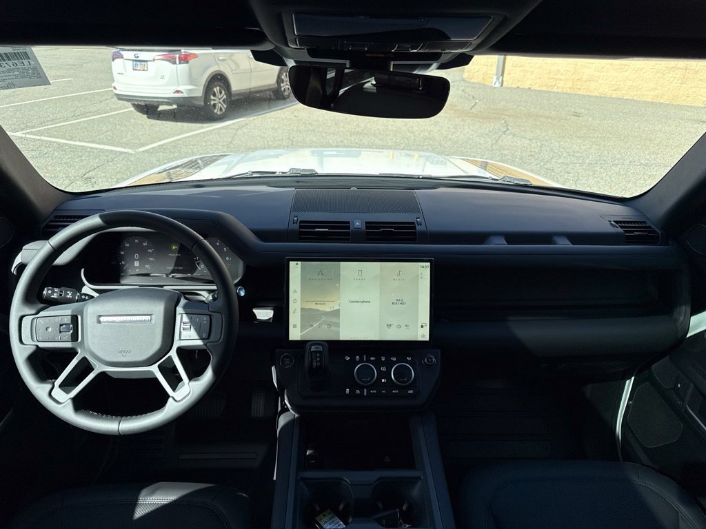 New 2026 White Land Rover S image 18