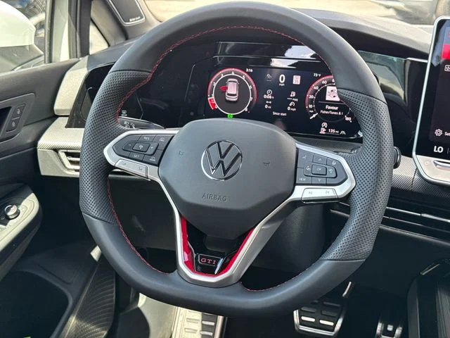 New 2026 Opal White Pearl Volkswagen SE image 30