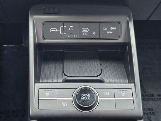 Certified Used 2025 White Hyundai SEL Convenience image 19