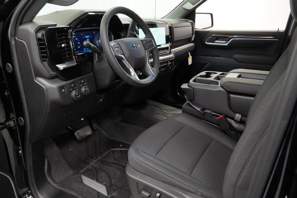 New 2026 Black Chevrolet RST image 20