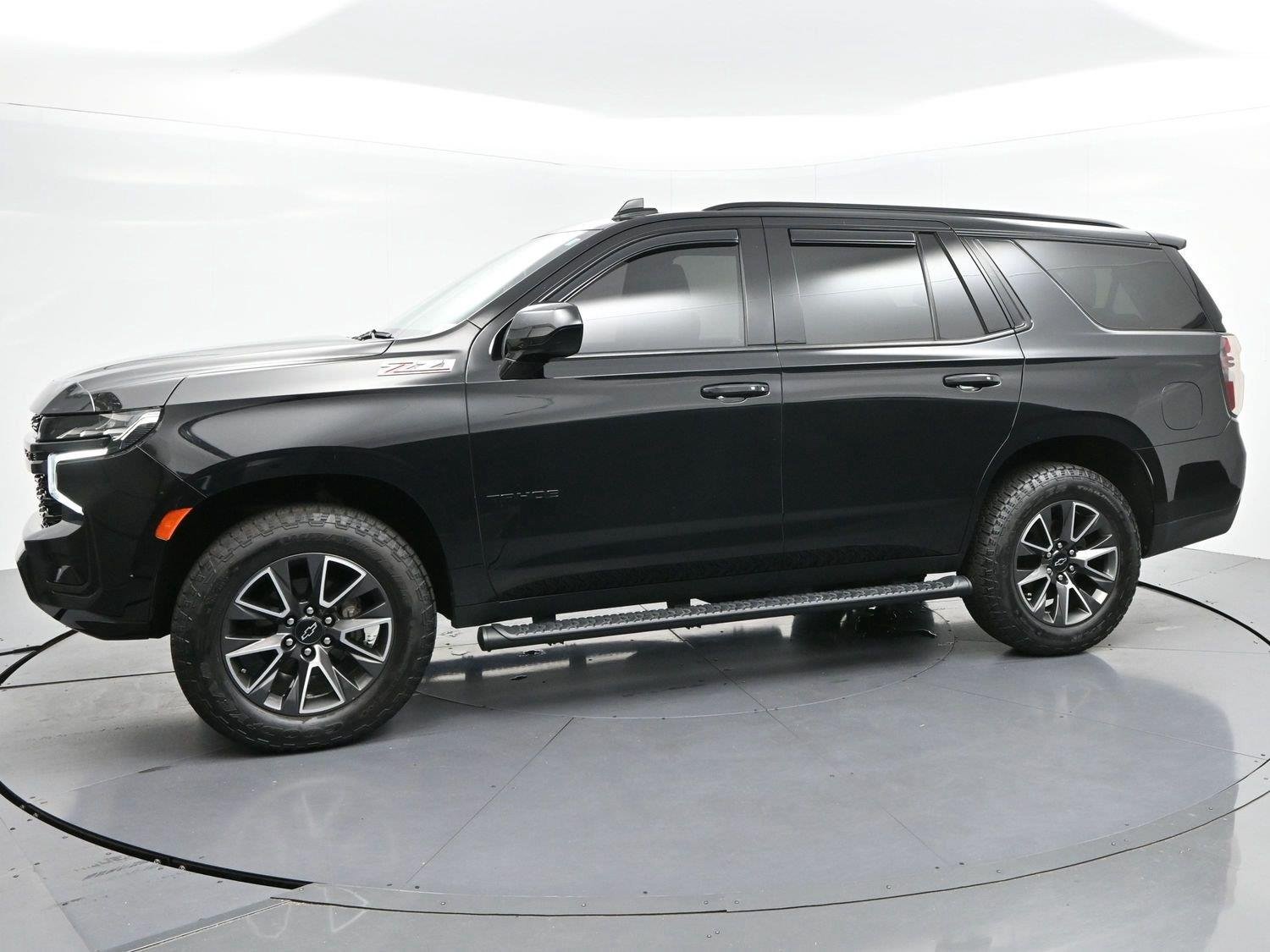 Used 2021 Black Chevrolet Z71 image 4