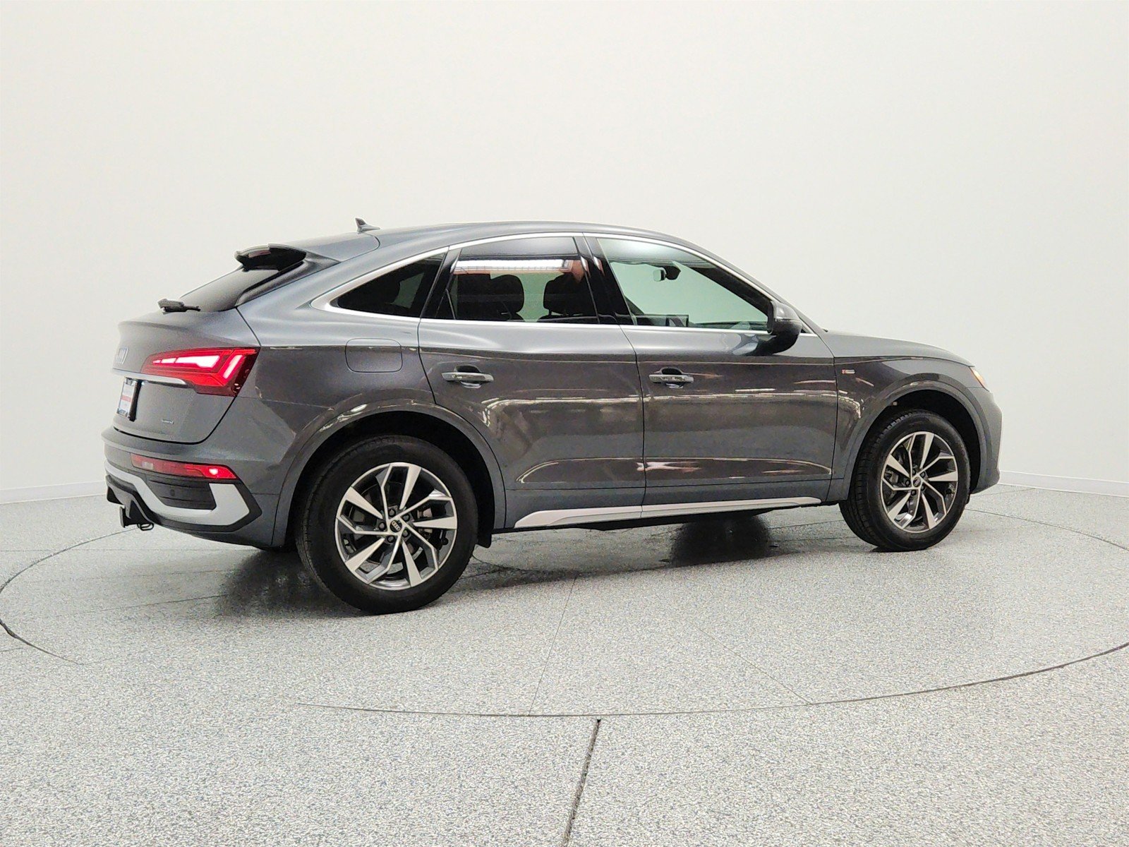 Used 2023 Daytona Gray Pearl Effect Audi S line Premium Plus 45 TFSI quattro image 5