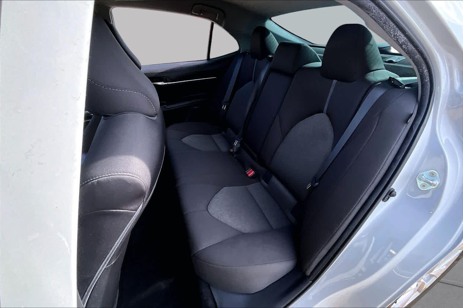 Used 2022 Ice Edge Toyota LE image 18