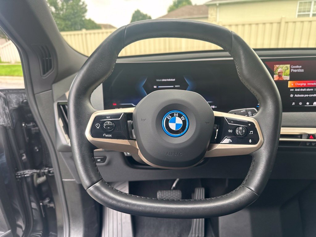 Certified Used 2024 Gray BMW xDrive50 image 32