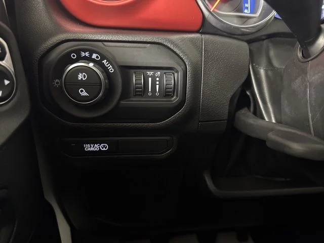 Used 2022 White Jeep Rubicon image 19