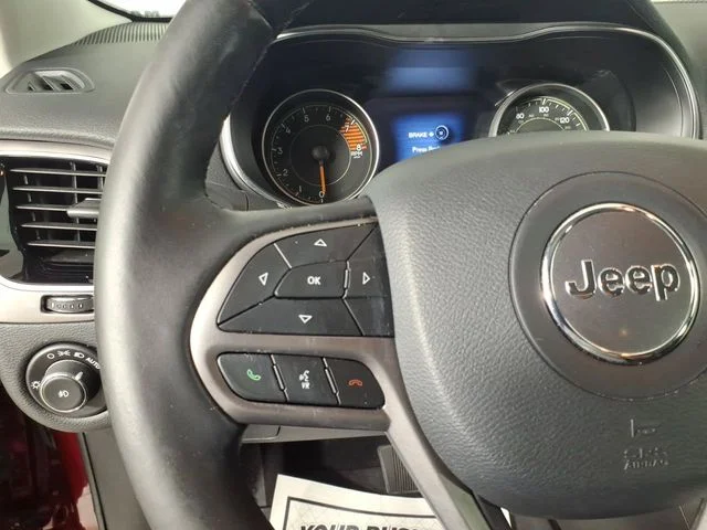Used 2020 Red Jeep Limited image 17